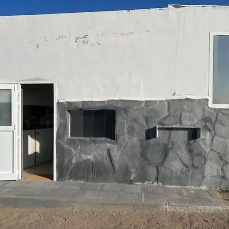 Acogedor Apartamento En Famara Exterior photo